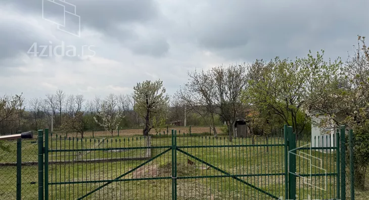 Građevinsko zemljište | 4zida