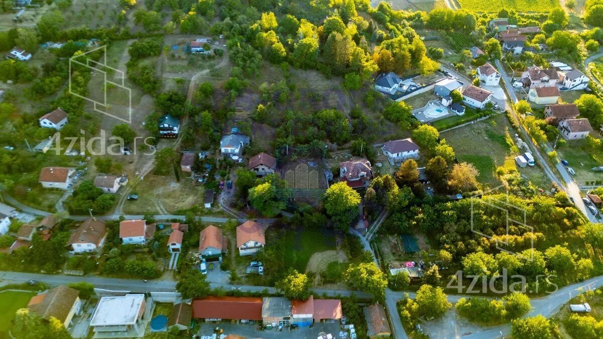 Građevinsko zemljište | 4zida