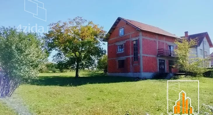 3-etažna kuća | 4zida