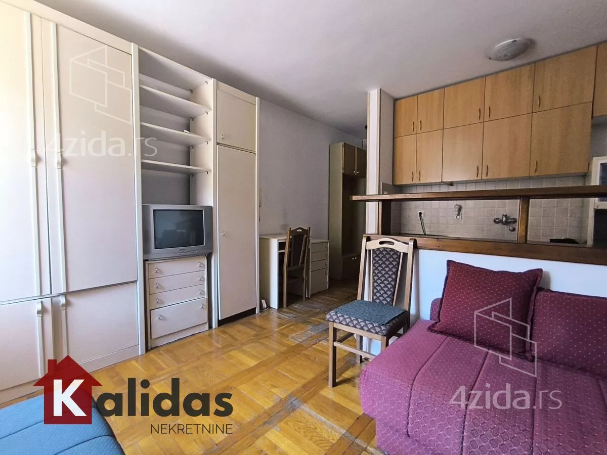 Garsonjera | 4zida