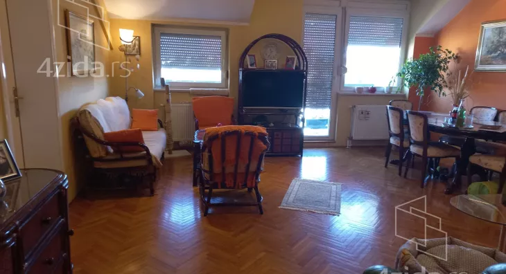 Četvorosoban stan | 4zida