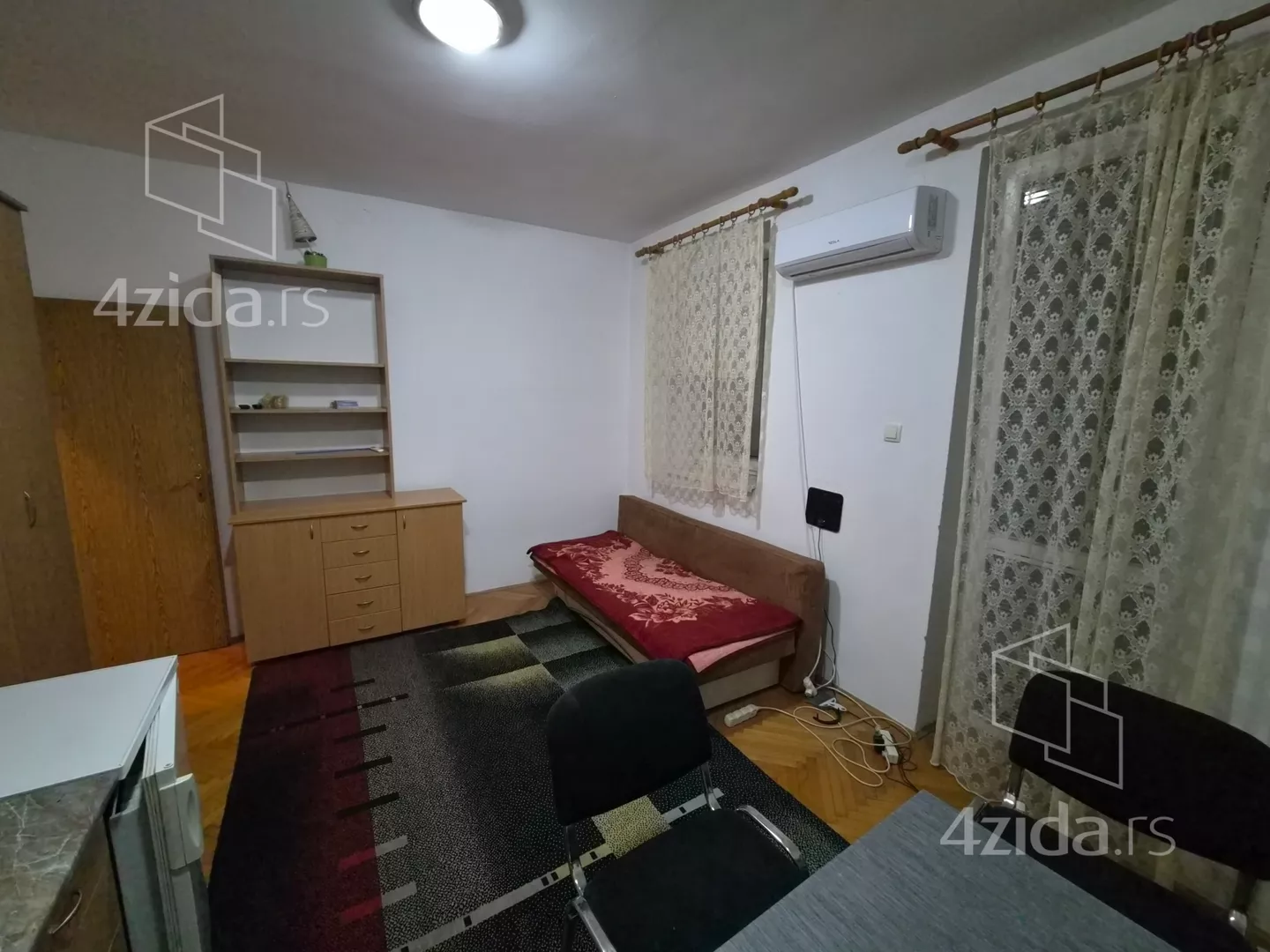 Garsonjera | 4zida
