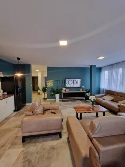 HEROJA PINKIJA | 4zida.rs