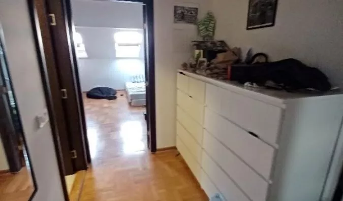 Četvoroiposoban stan | 4zida