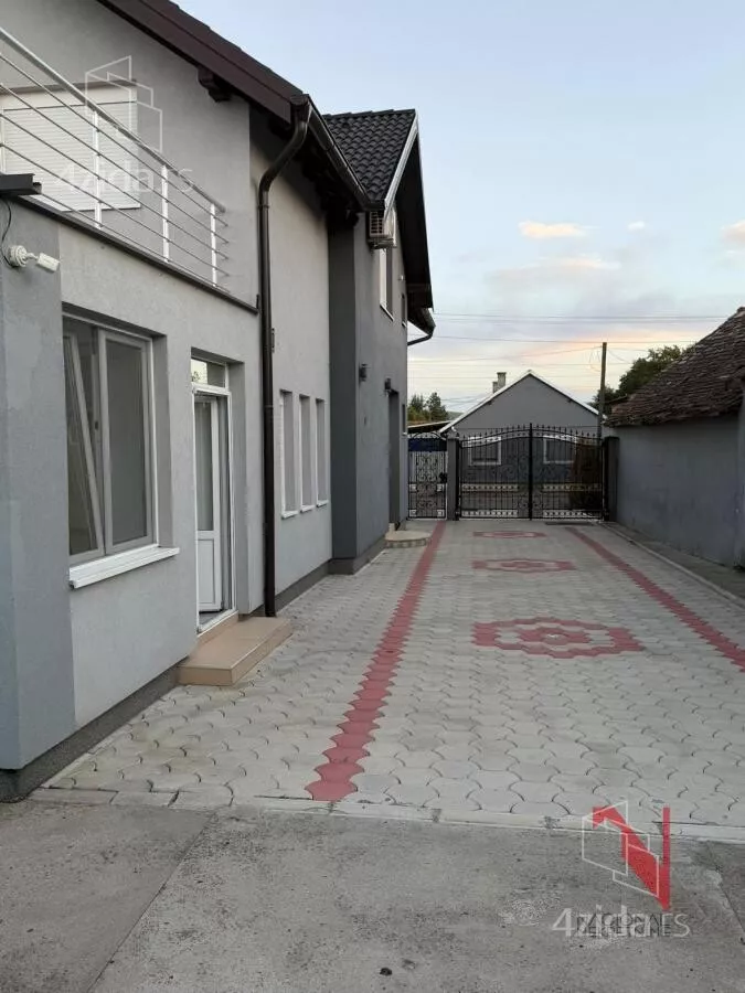 Kuća | 4zida