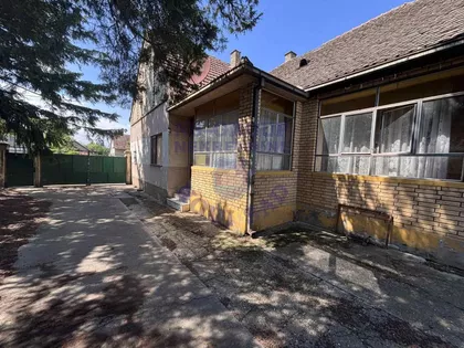 Vojvođanska | 4zida.rs
