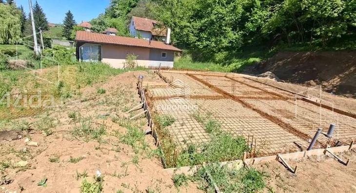 Građevinsko zemljište | 4zida