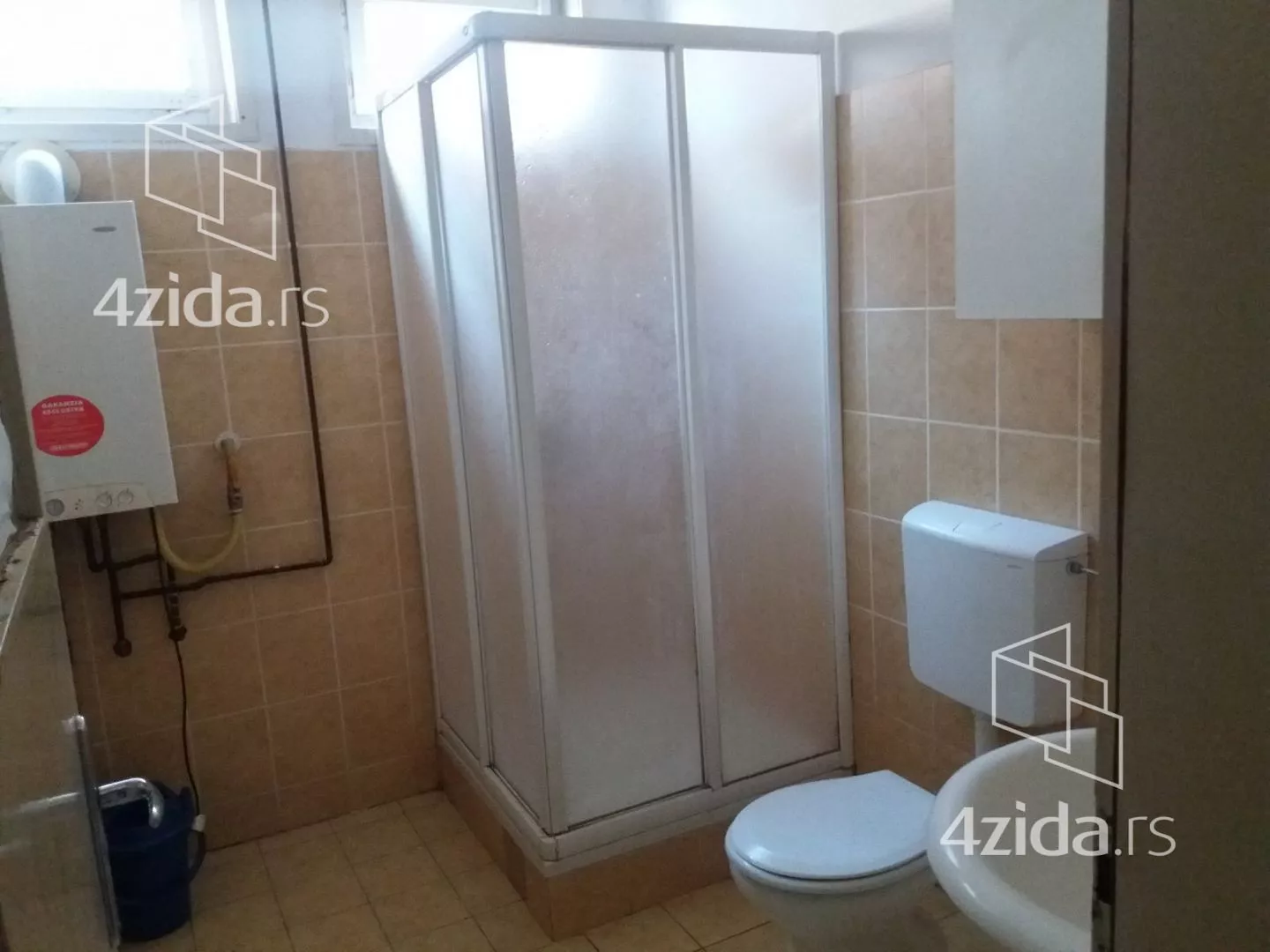 3-etažna kuća | 4zida