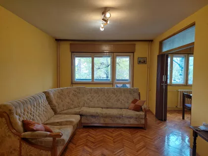 Karađorđeva | 4zida.rs