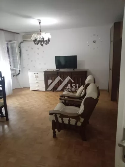 Braće Jovandić | 4zida.rs