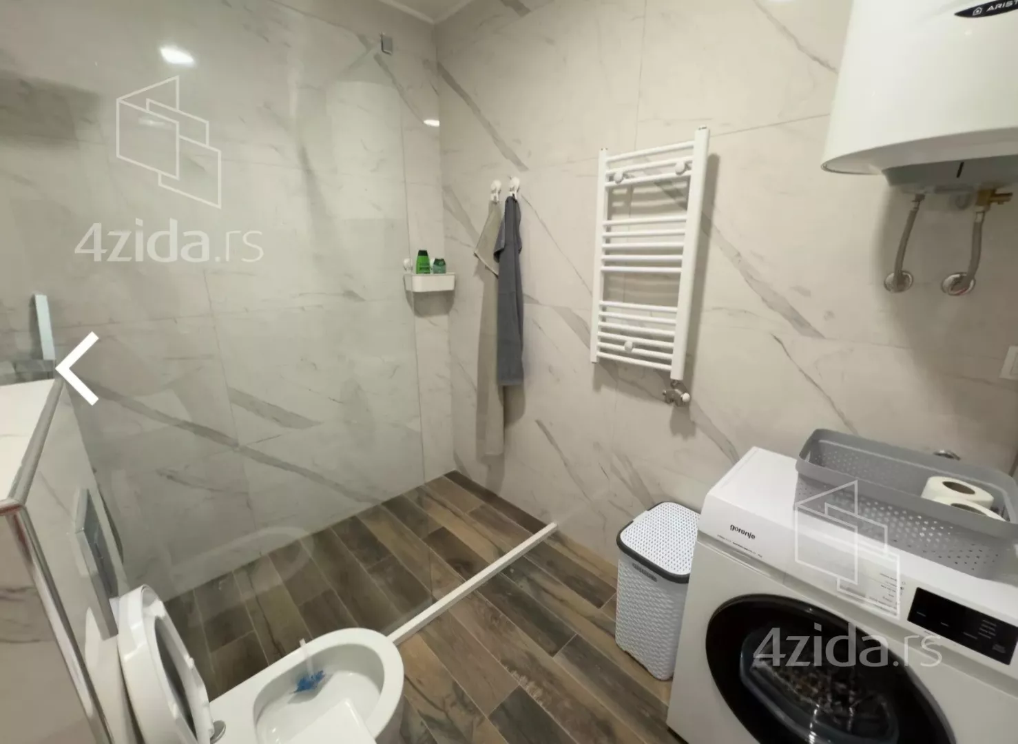 Troiposoban stan | 4zida