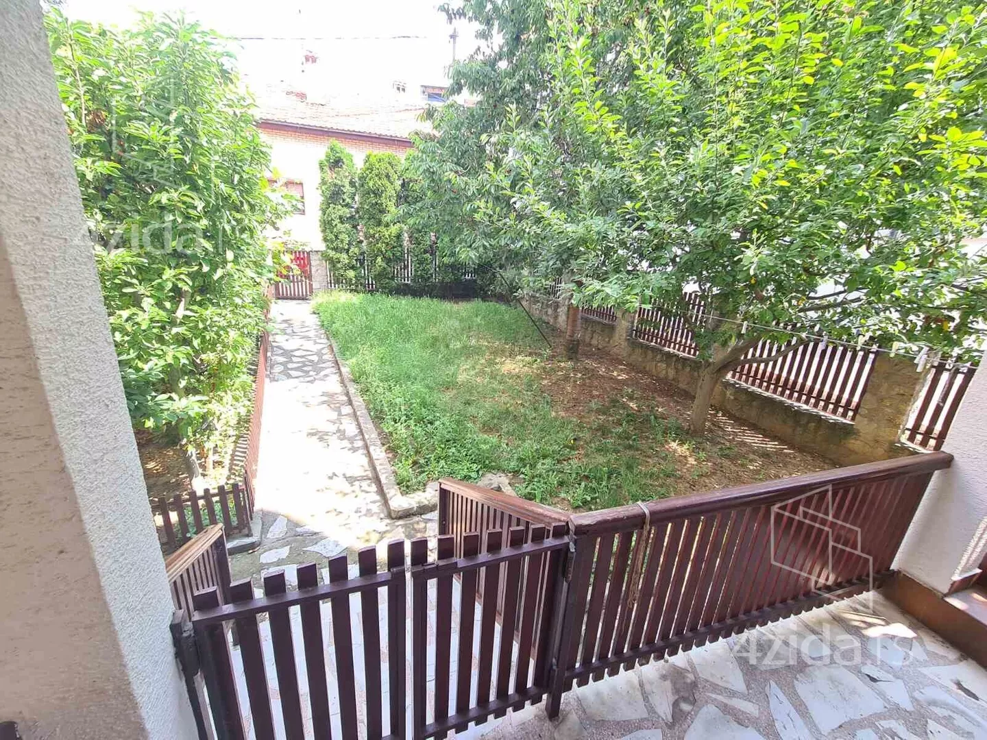 3-etažna kuća | 4zida