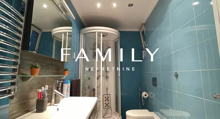 Šestosoban stan | 4zida