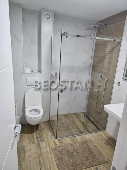 Ugrinovacka | 4zida.rs