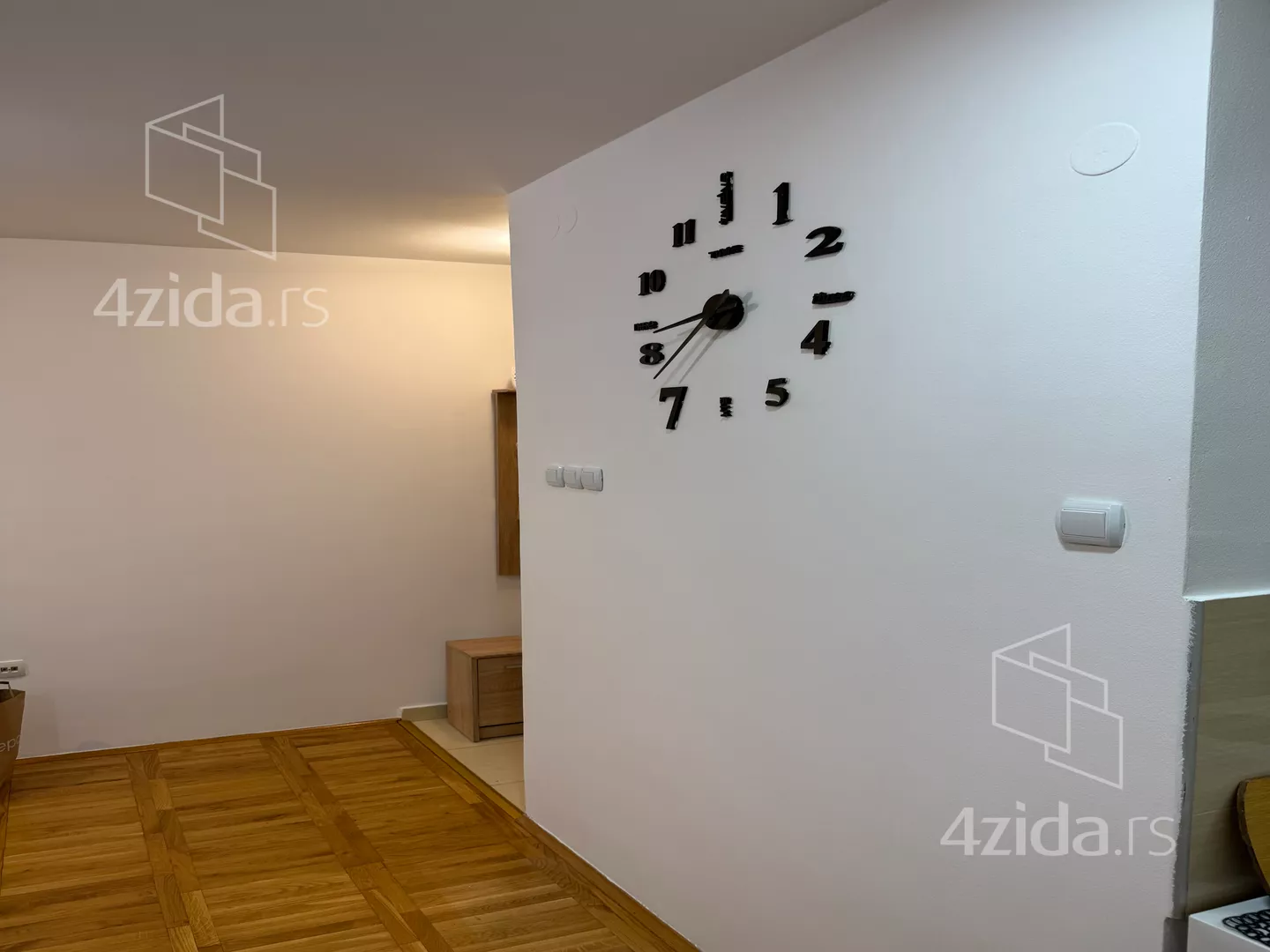 Garsonjera | 4zida