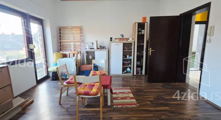 4-etažna kuća | 4zida