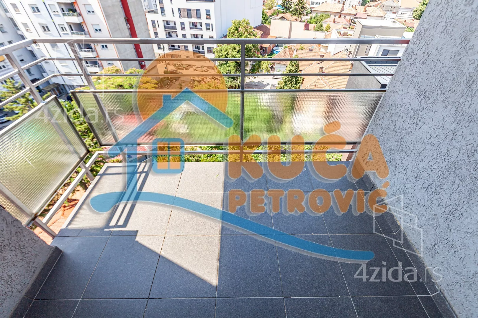 Garsonjera | 4zida