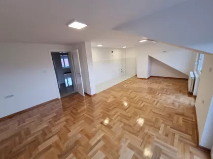 Vizantijski bulevar | 4zida.rs