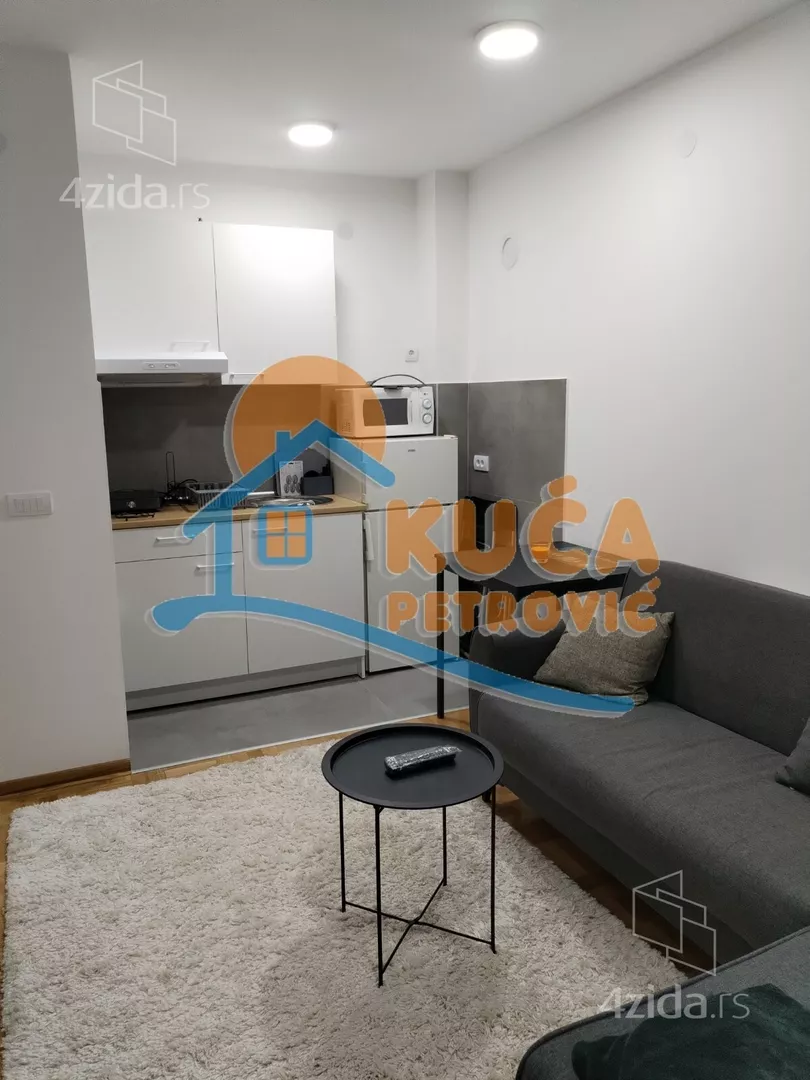Garsonjera | 4zida