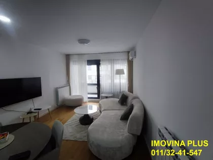 Mirka Milojkovića | 4zida.rs