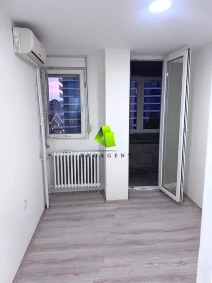 Bulevar Nemanjića | 4zida.rs