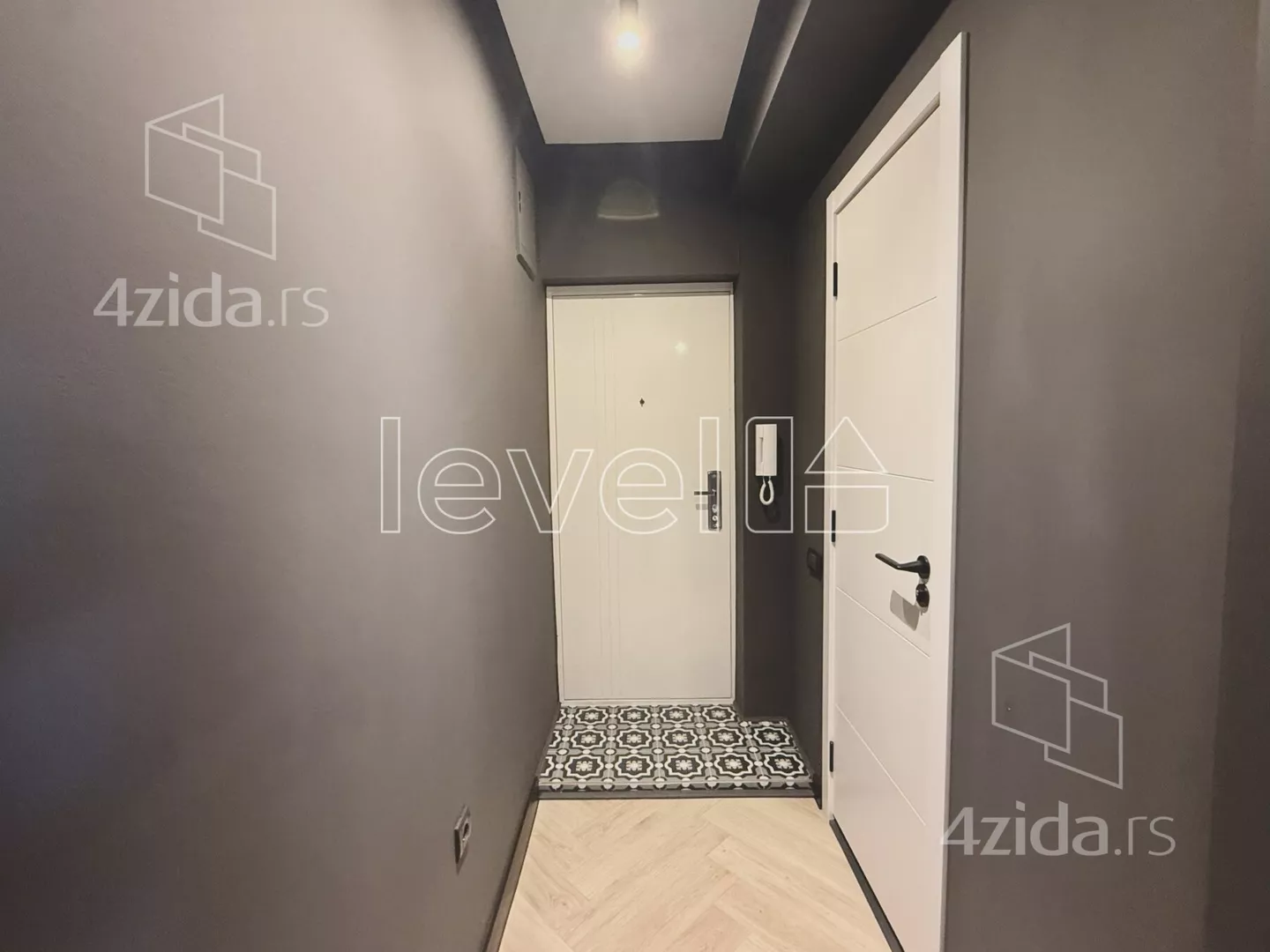 Garsonjera | 4zida
