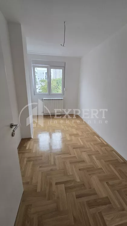 Prvomajska | 4zida.rs