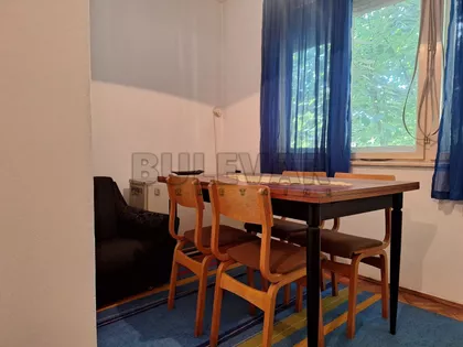 Učitelja Milina | 4zida.rs