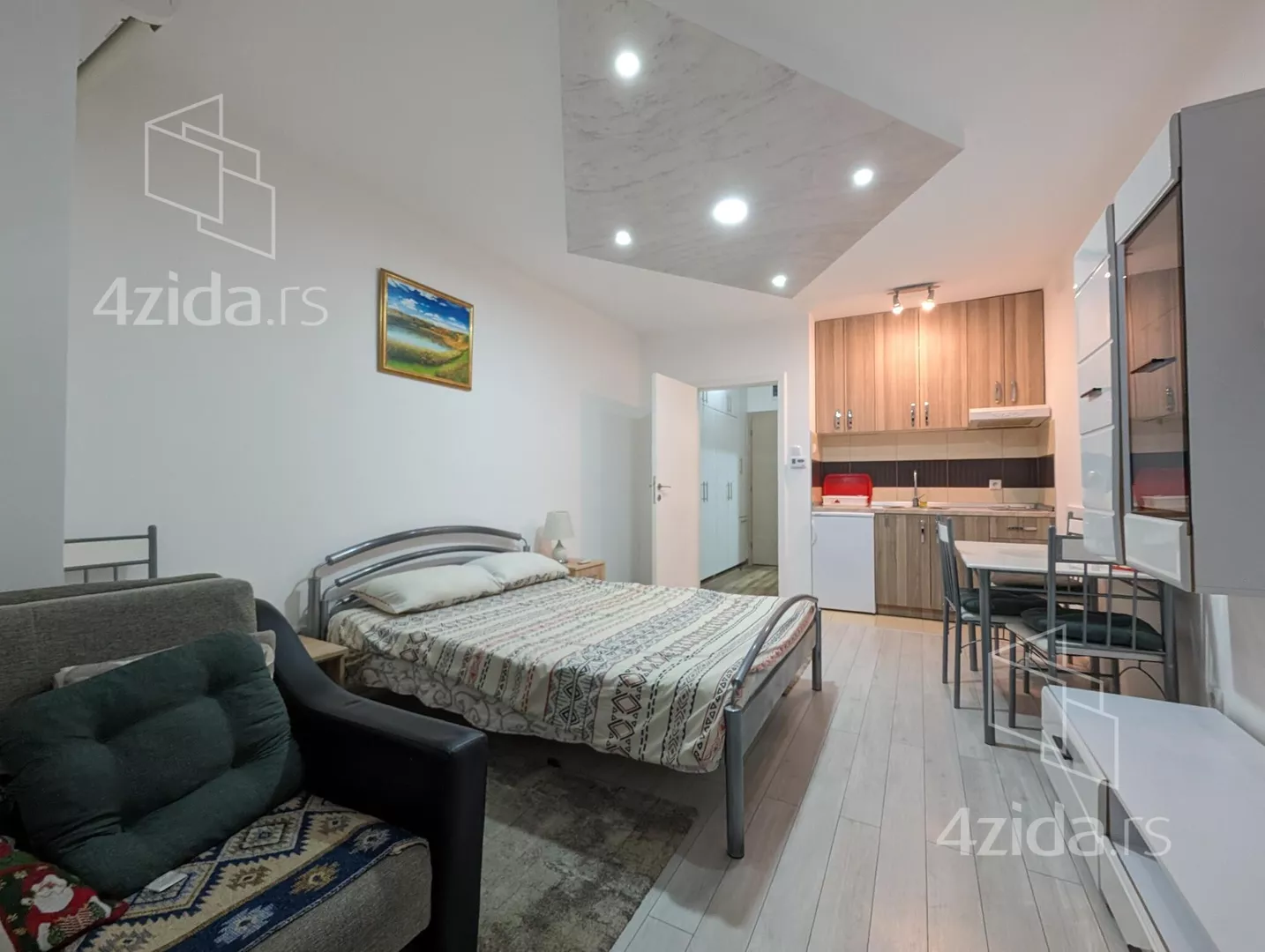 Garsonjera | 4zida