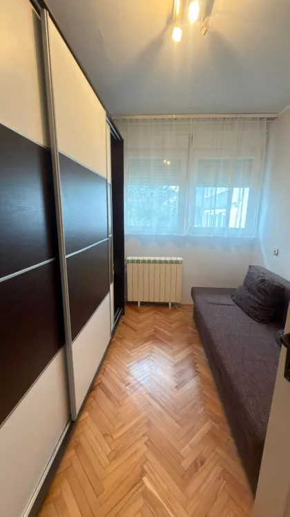 Pere Todorovića | 4zida.rs