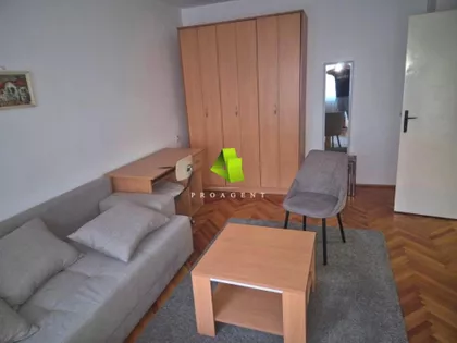 Dom Zdravlja | 4zida.rs