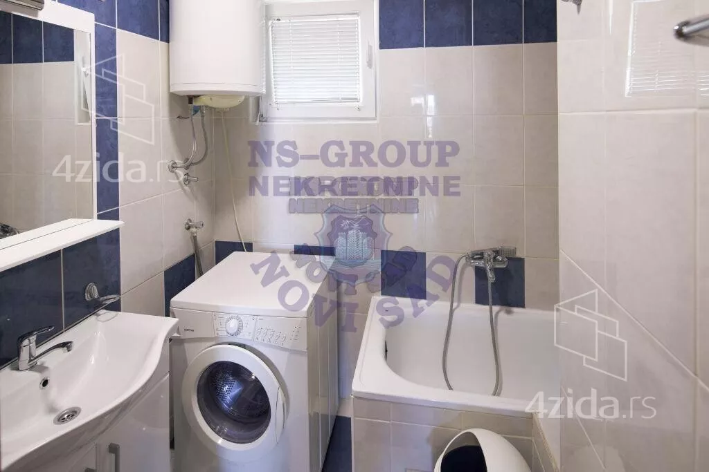 Četvoroiposoban stan | 4zida