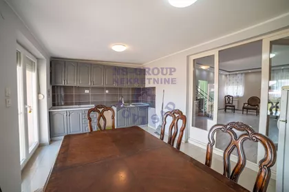 Veternička Rampa | 4zida.rs