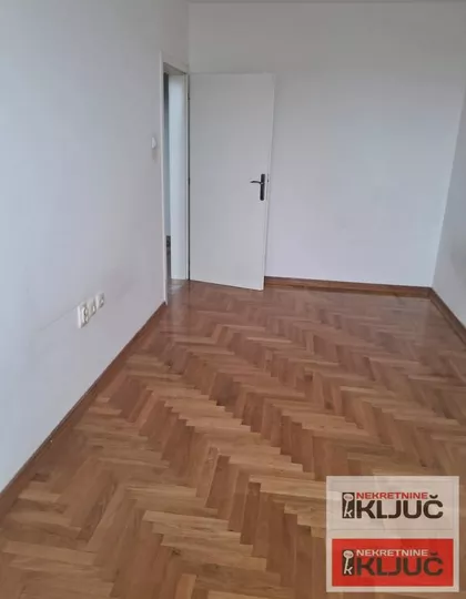 Bulevar Patrijarha Pavla (Somborski Bulevar) | 4zida.rs