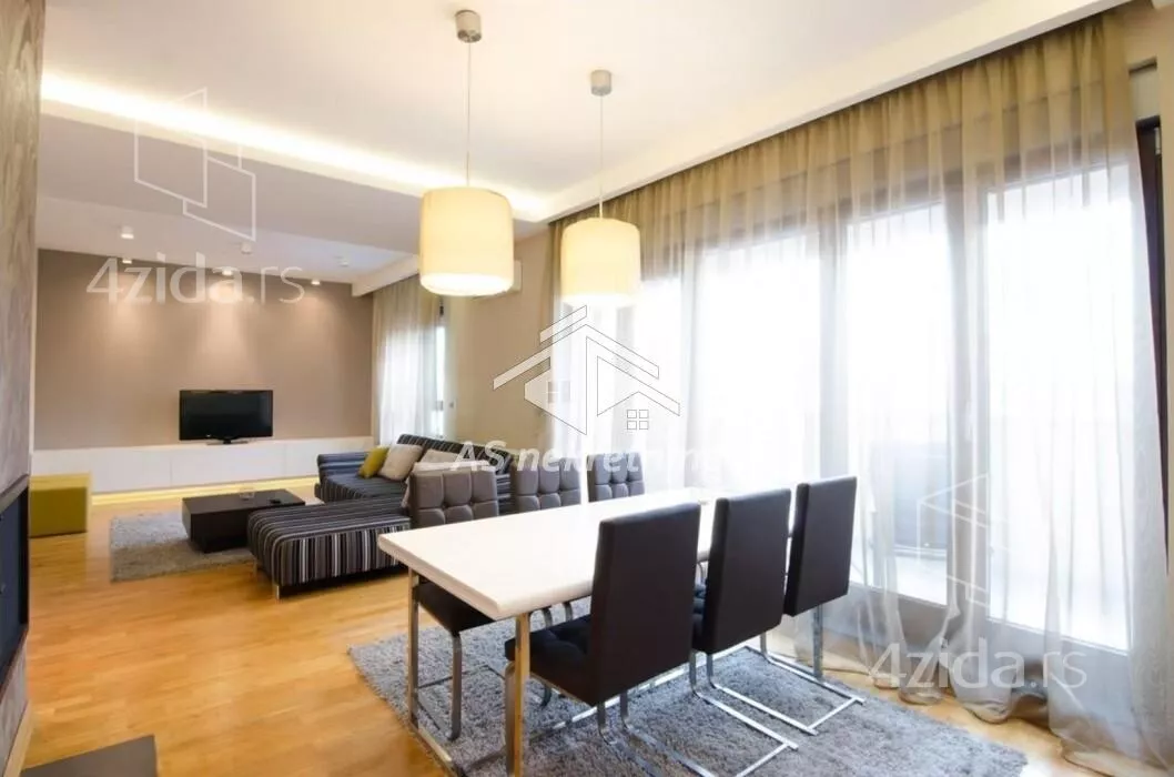 Petosoban stan | 4zida