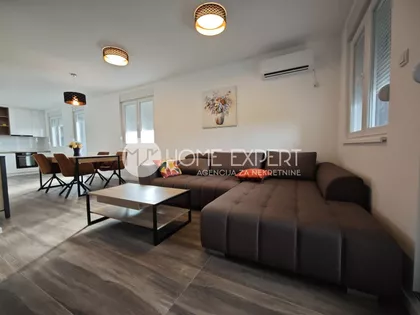 Lipov Gaj | 4zida.rs