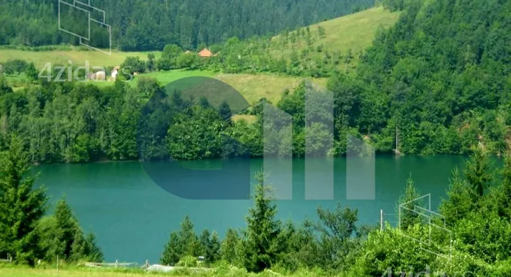 Plac | 4zida