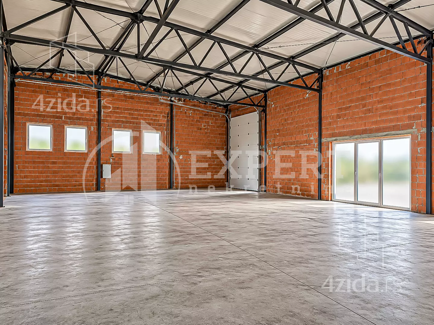 Lokal | 4zida