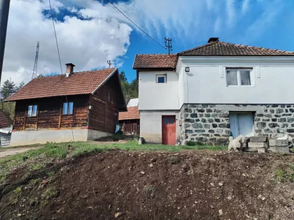 Šljivovačka | 4zida.rs