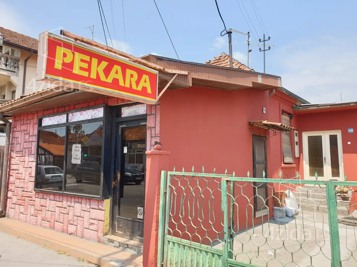 Lokal | 4zida