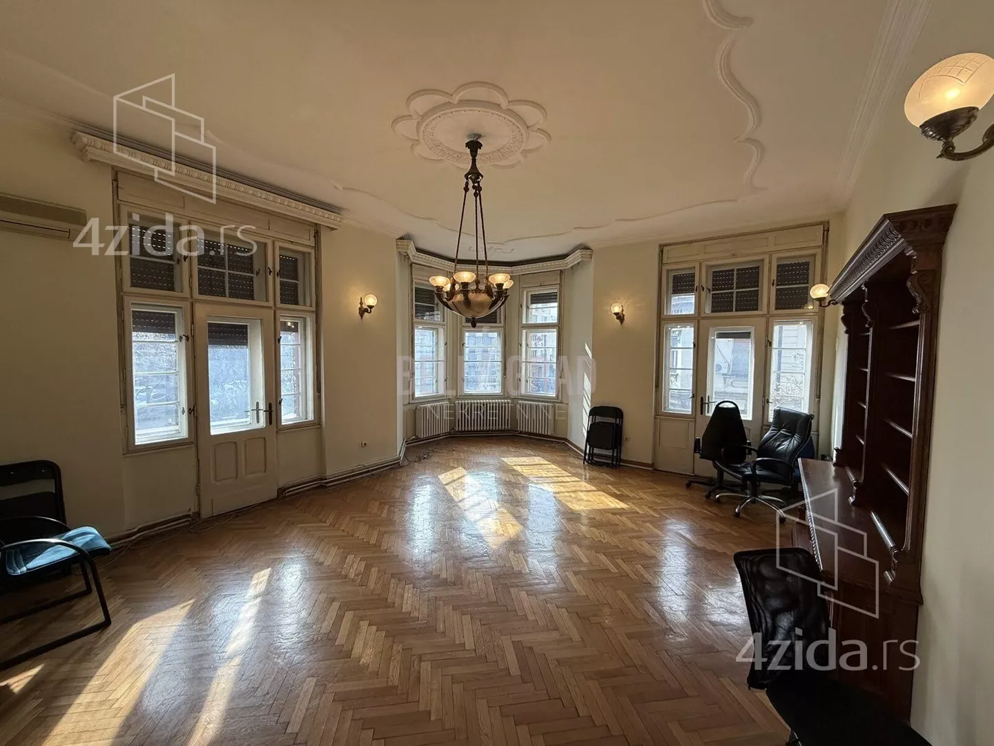 Šestosoban stan | 4zida