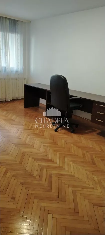 Arčibalda Rajsa | 4zida.rs