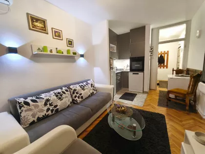 Braće Ribnikar | 4zida.rs