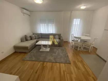 Adamovićevo Naselje | 4zida.rs