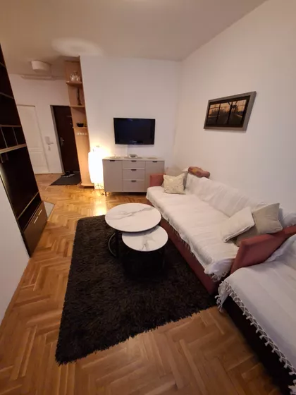 Albanske Spomenice | 4zida.rs