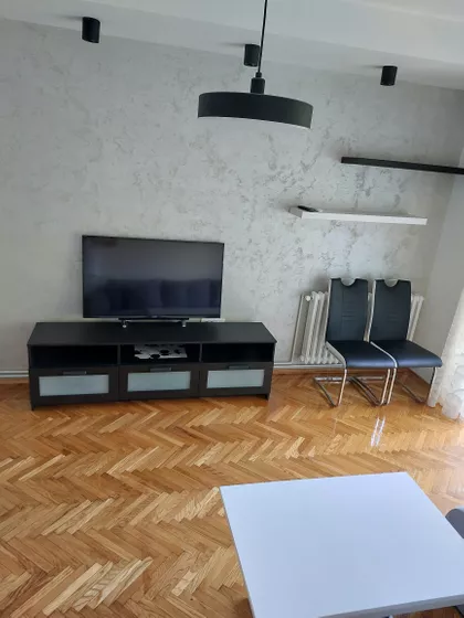 Maksima Gorkog 5 | 4zida.rs
