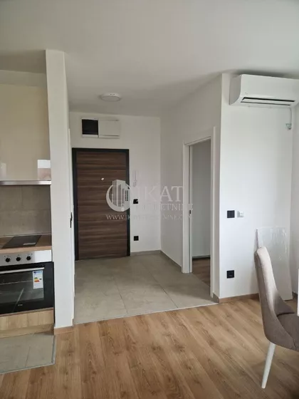 Vojvode Vlahovića | 4zida.rs