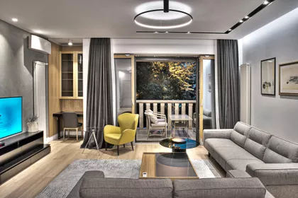 Mome Kapora | 4zida.rs