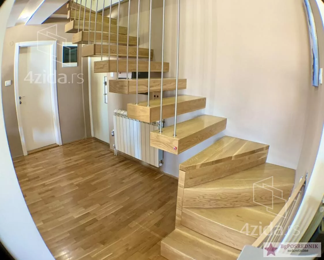 Petosoban stan | 4zida