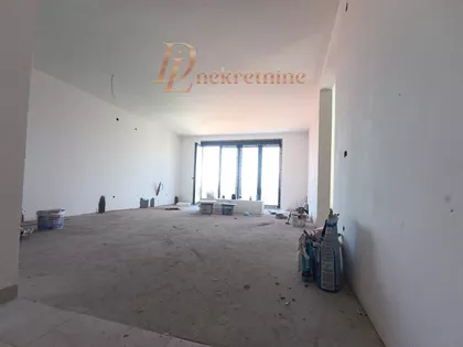 pregrevica | 4zida.rs